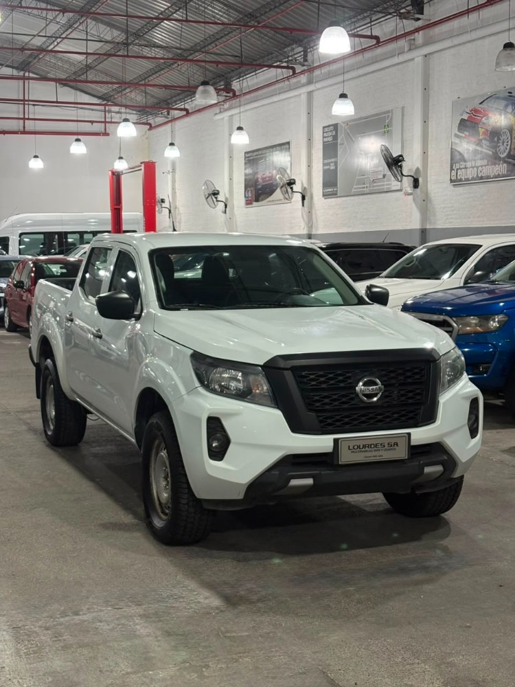 Nissan FRONTIER S 4x4 D/C MT